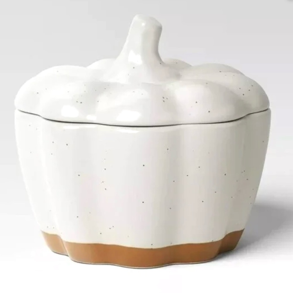 Threshold - 840ml Pumpkin Stoneware Bowl w/Lid.